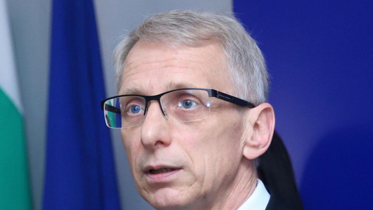 Българка може да е сред заложниците на “Хамас”, пише WSJ. Денков: Проверяваме информацията Българка-може-да-е-сред-заложниците-на-„Хамас“,-пише-wsj.-Денков:-Проверяваме-информацията