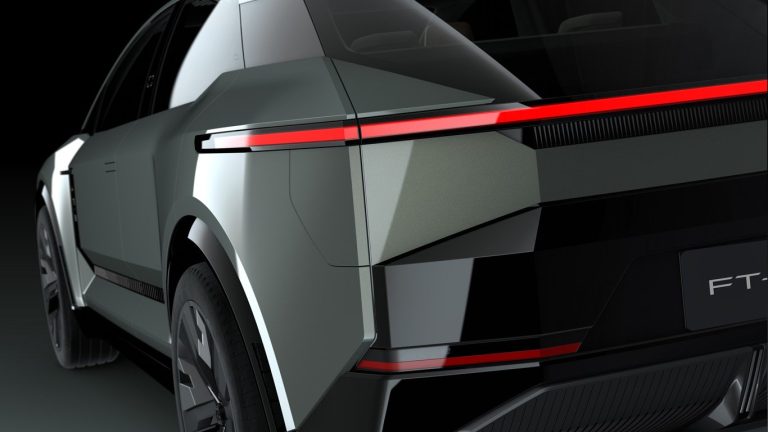 toyota-загатна-два-нови-концептуални-електрически-модела