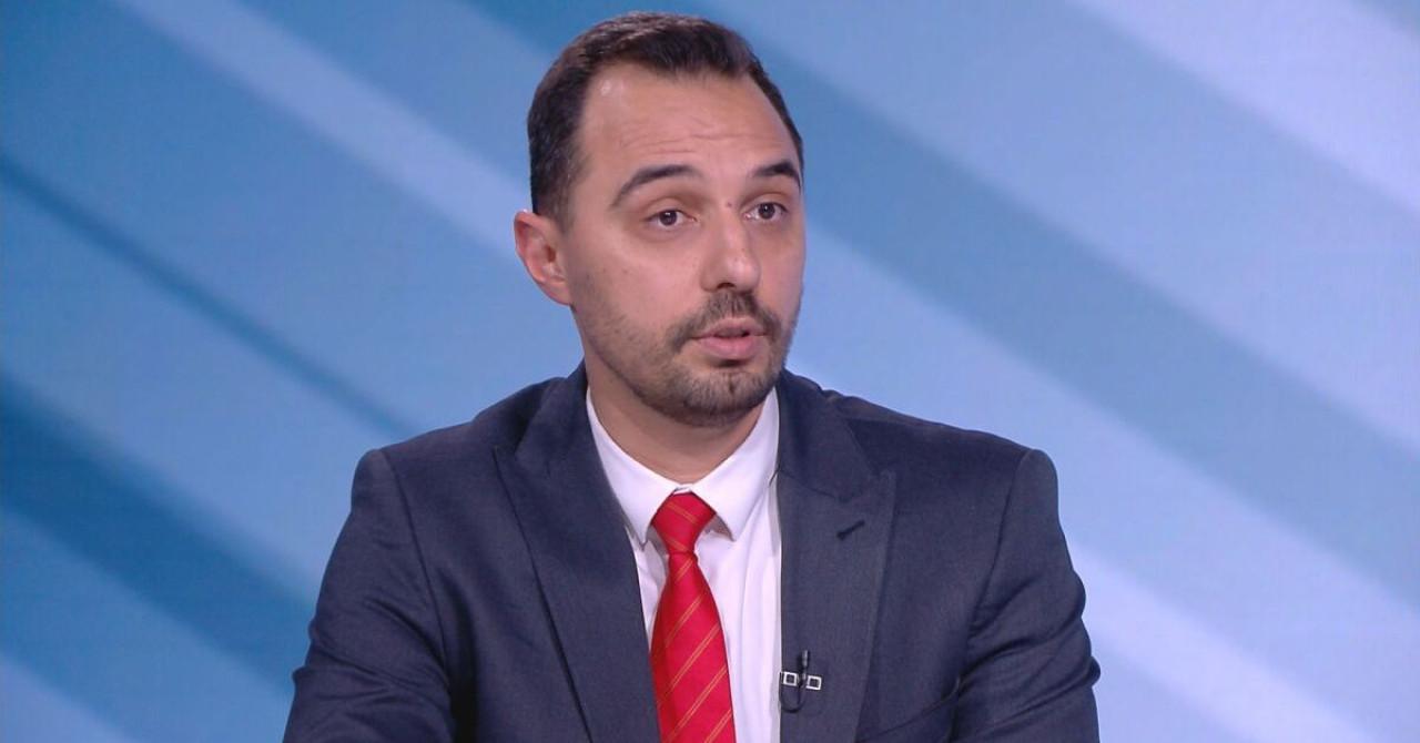 Икономическият министър Богдан Богданов: “Лукойл” няма основания да плаща за руския нефт Икономическият-министър-Богдан-Богданов:-„Лукойл“-няма-основания-да-плаща-за-руския-нефт