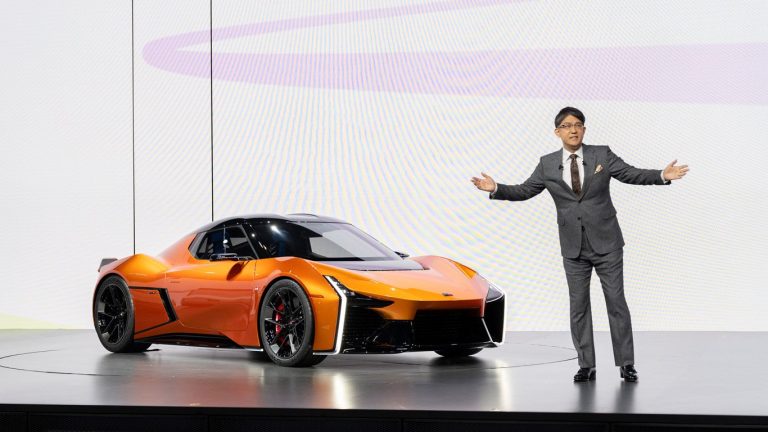 toyota-показа-електрически-наследник-на-спортното-купе-mr2