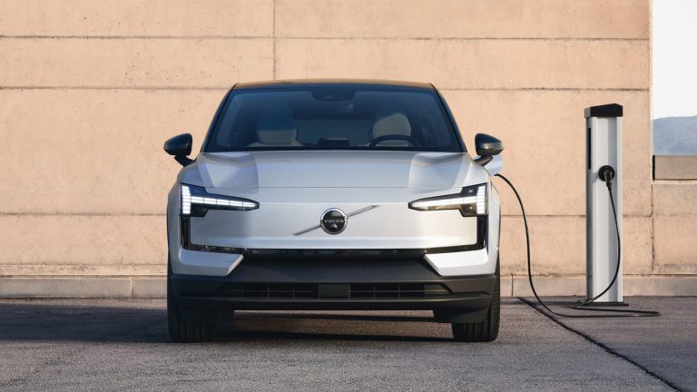 Новото-volvo-ex30-ще-се-произвежда-и-в-Европа-от-2025-година