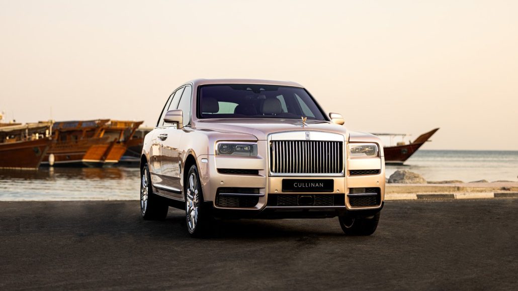 rolls-royce-направи-cullinan-в-цвета-на-най-скъпата-перла
