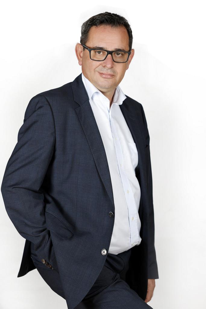 Станимир Апостолов е новият заместник-кмет по „Финанси, бюджет и икономика“ в Бургас, заема позицията на Красимир Стойчев Станимир-Апостолов-е-новият-заместник-кмет-по-„Финанси,-бюджет-и-икономика“-в-Бургас,-заема-позицията-на-Красимир-Стойчев