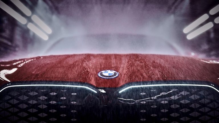 bmw-спира-производството-на-двигатели-с-вътрешно-горене-в-Германия