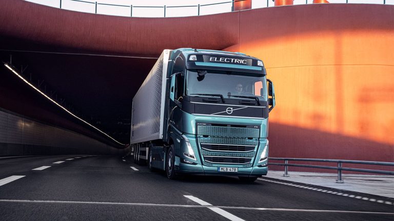 volvo-fh-electric-стана-„Камион-на-годината-2024”
