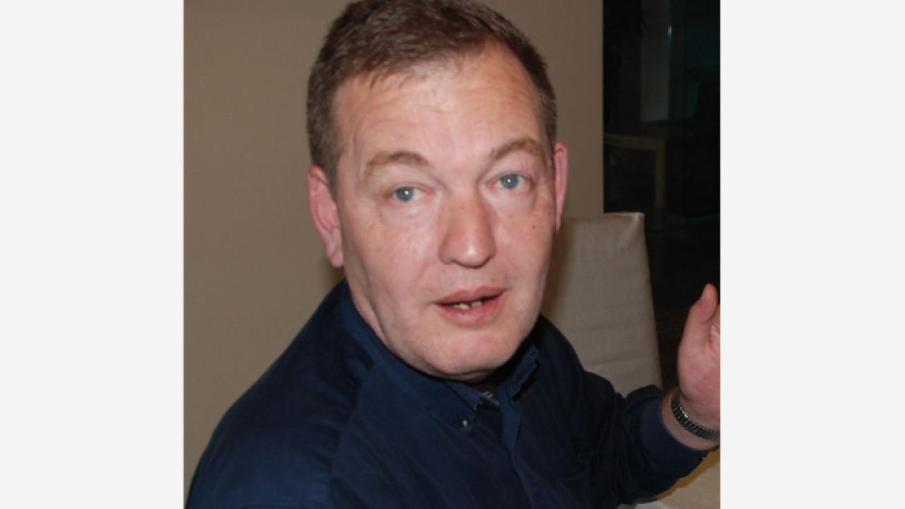 Тъжна вест: Напусна ни бургаският журналист Александър Инджов Тъжна-вест:-Напусна-ни-бургаският-журналист-Александър-Инджов