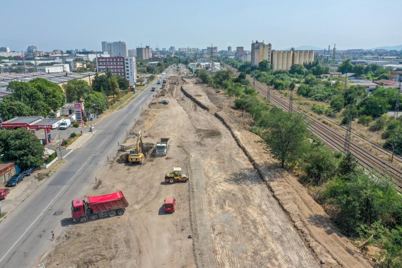 Внимание, шофьори: Забранява се транзитното преминаване на МПС през ул. „Одрин“ Внимание,-шофьори:-Забранява-се-транзитното-преминаване-на-МПС-през-ул.-„Одрин“