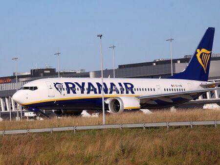 Откриха фалшиви части в двигателите на два самолета на Ryanair Откриха-фалшиви-части-в-двигателите-на-два-самолета-на-ryanair