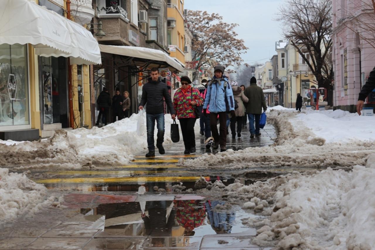 59 см сняг в Бургас по Коледа! Знаете ли кога е било това? 59-см-сняг-в-Бургас-по-Коледа!-Знаете-ли-кога-е-било-това?