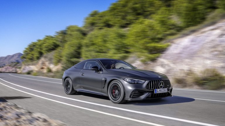 mercedes-amg-cle-53-4matic+-coupe-получи-6-цилиндров-редови-двигател
