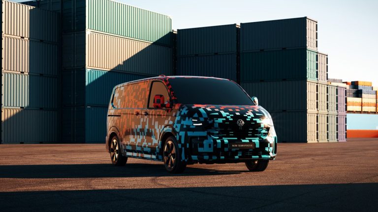 Новият-volkswagen-transporter-ще-се-движи-на-дизел,-бензин-и-ток