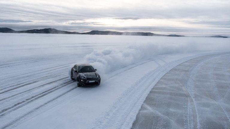 Новото-porsche-macan-премина-тестове-от-Швеция-до-Калифорния