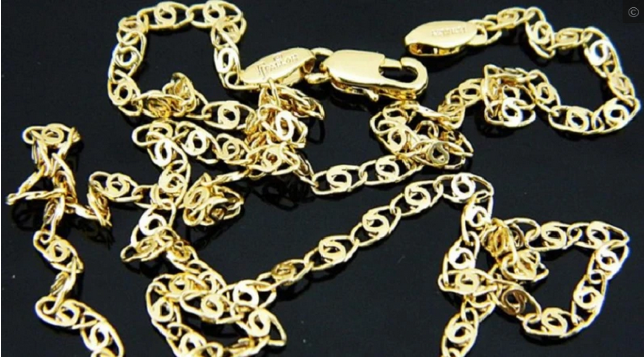 39-годишен бургазлия отмъкна накити от златарско ателие, ето какво направи с тях 1 image