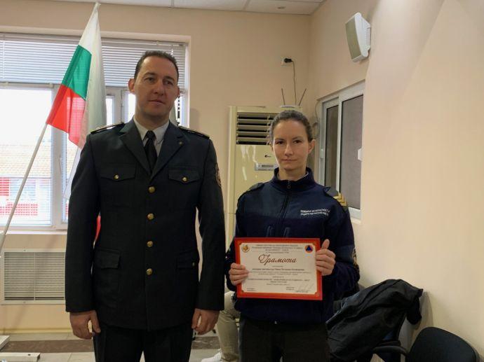 Бургаската пожарна отличи най-смелите си огнеборци 5 IMG 0170