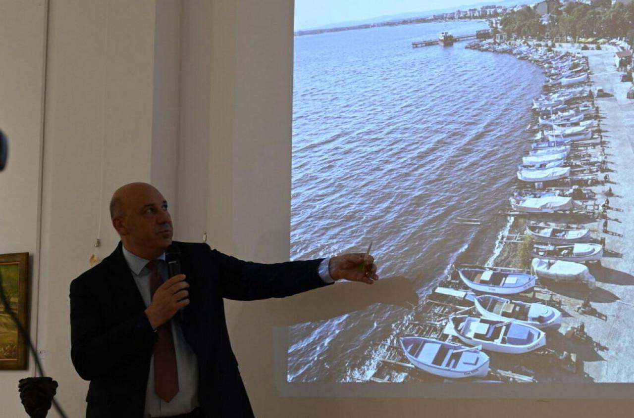 Кметът Иван Алексиев предлага нова визия на пешеходната крайбрежна алея в Поморие 1 image