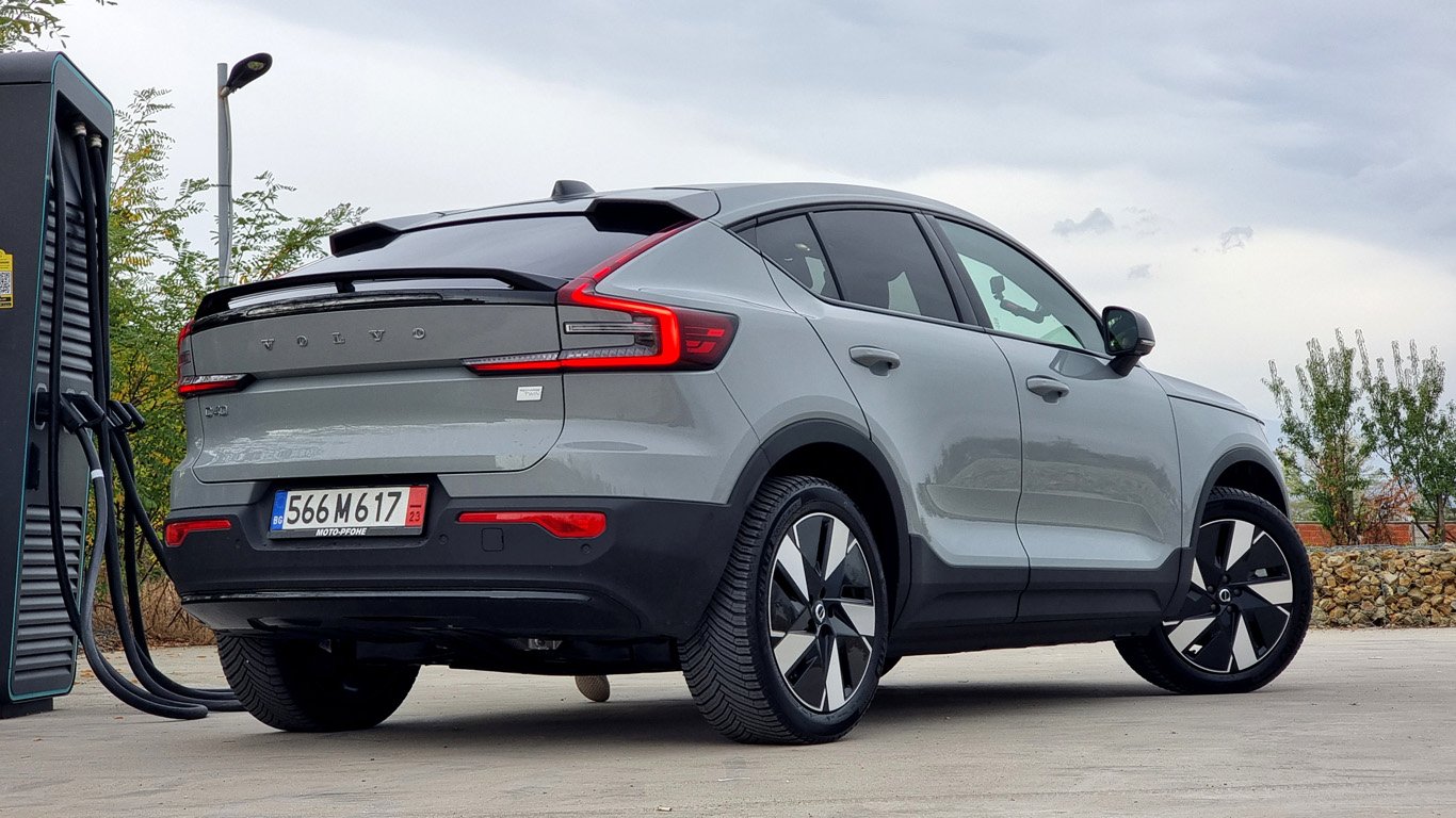 Volvo C40 Recharge с два мотора смайва с динамиката на спортист 11 orig.jpg6597a2623a9f6