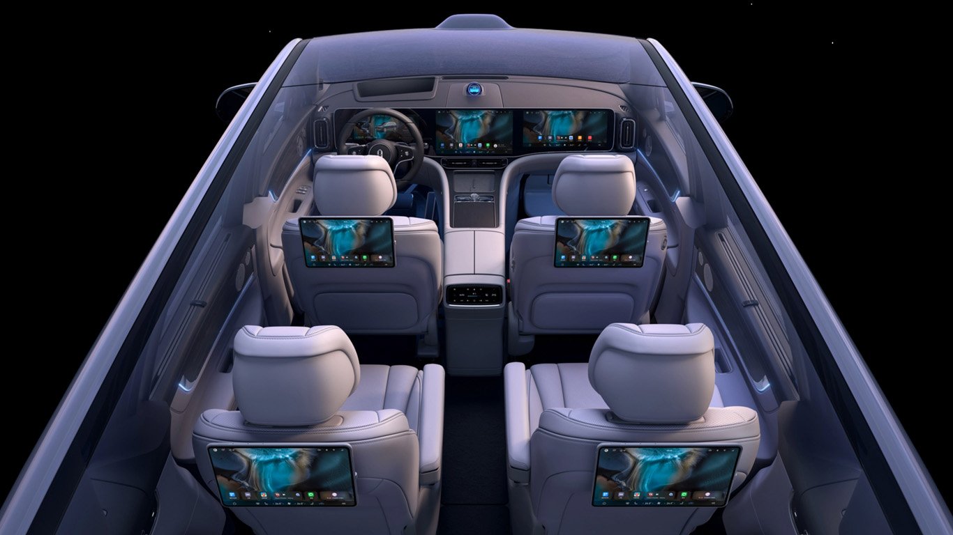 Huawei направи конкурент на BMW X7 и Mercedes-Benz GLS 4 orig.jpg659b8c0526cd3