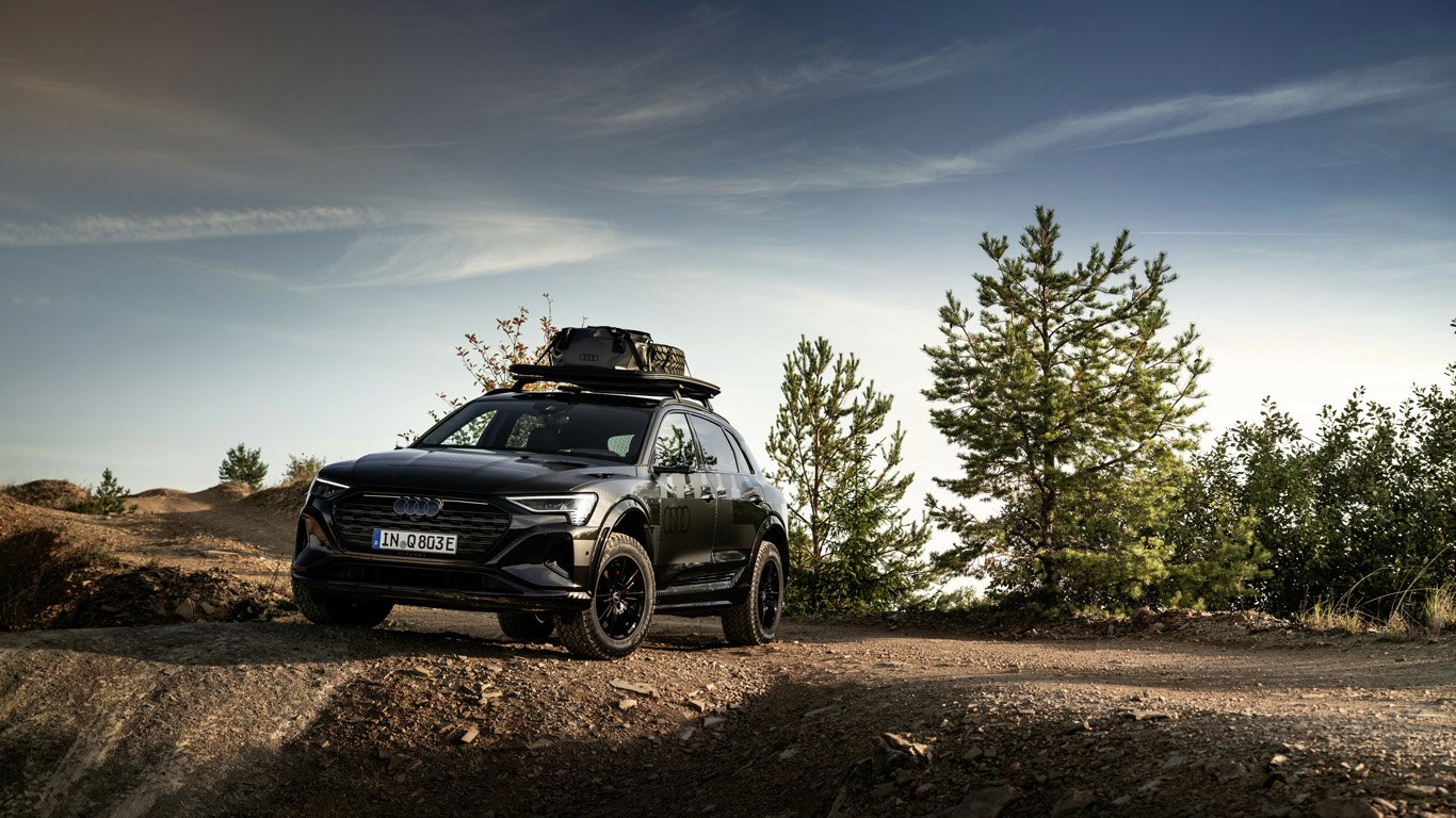 Audi Q8 e-tron Edition Dakar е готово за офроуд и хлъзгави пътища 9 orig.jpg659f9cea689f2