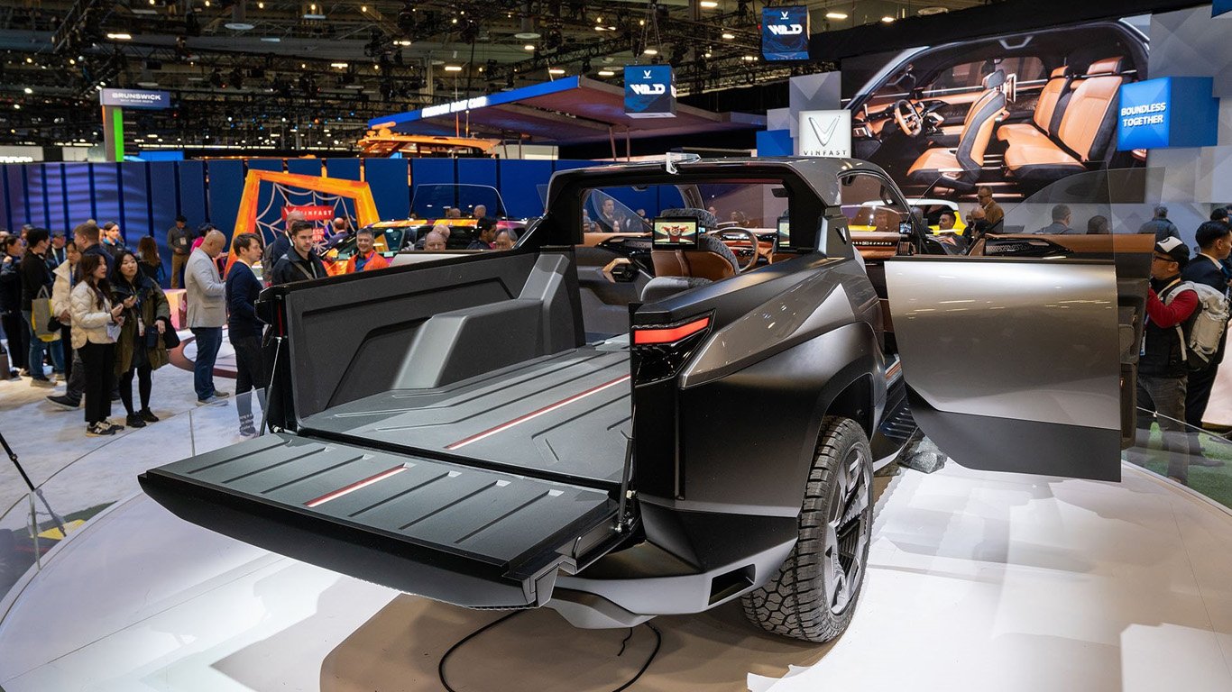 VinFast показа в Лас Вегас градски електрически SUV 4 orig.jpg65a386a4397fc