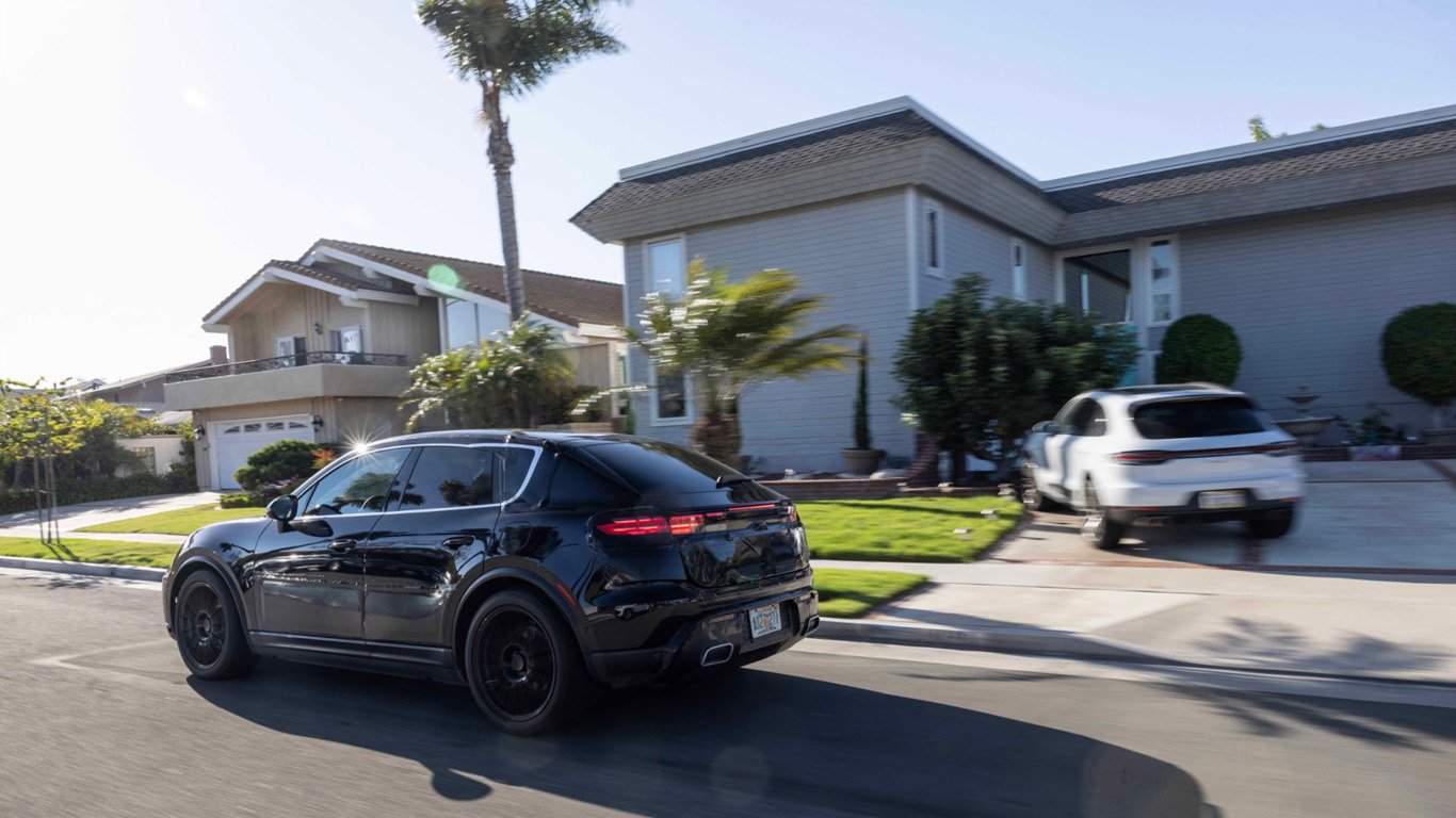 Новото Porsche Macan премина тестове от Швеция до Калифорния 1 orig.jpg65a4e61a6789c