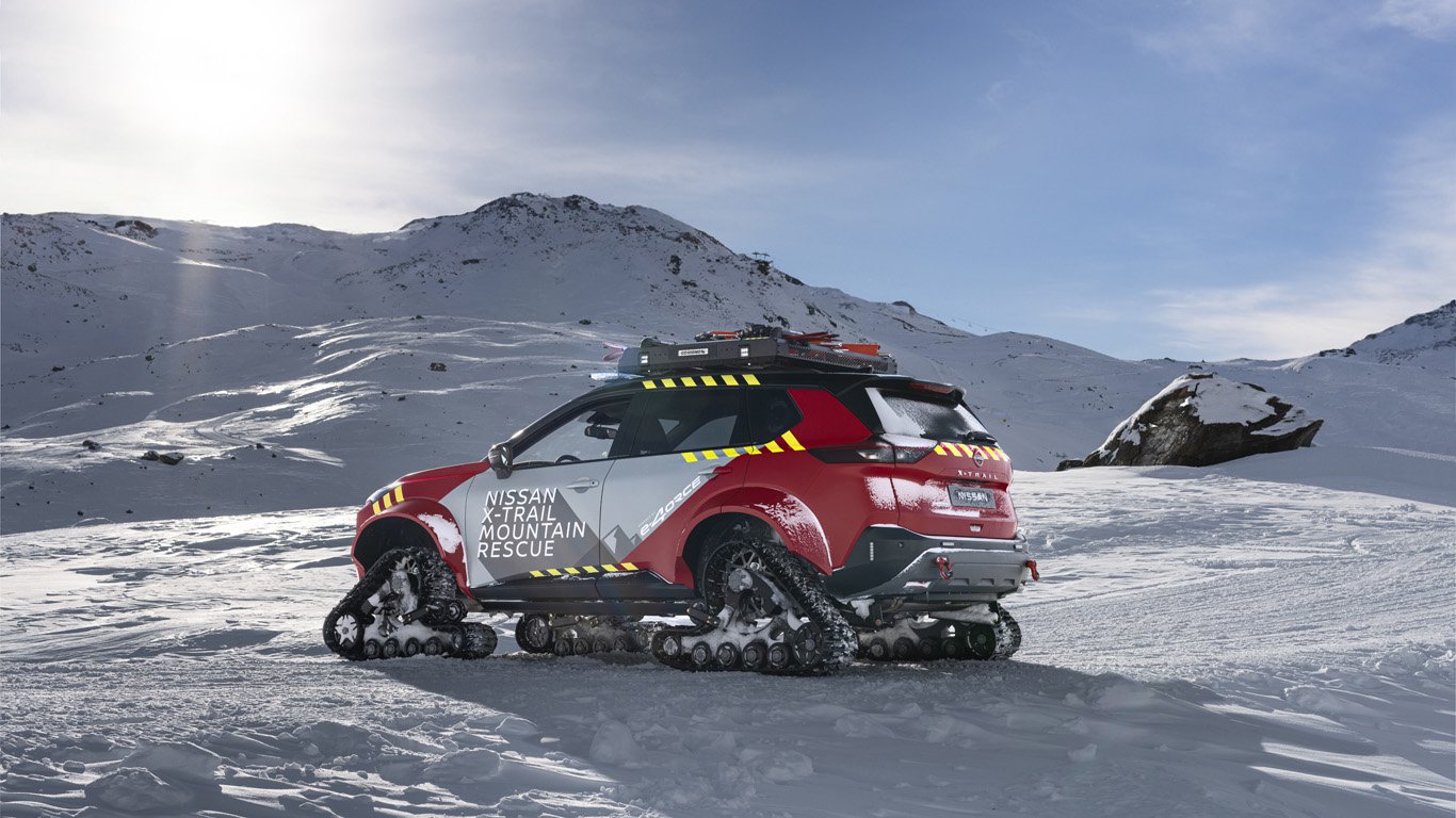 Nissan направи специален X-Trail за спасителни акции на скиори 5 orig.jpg65af91e0b897f