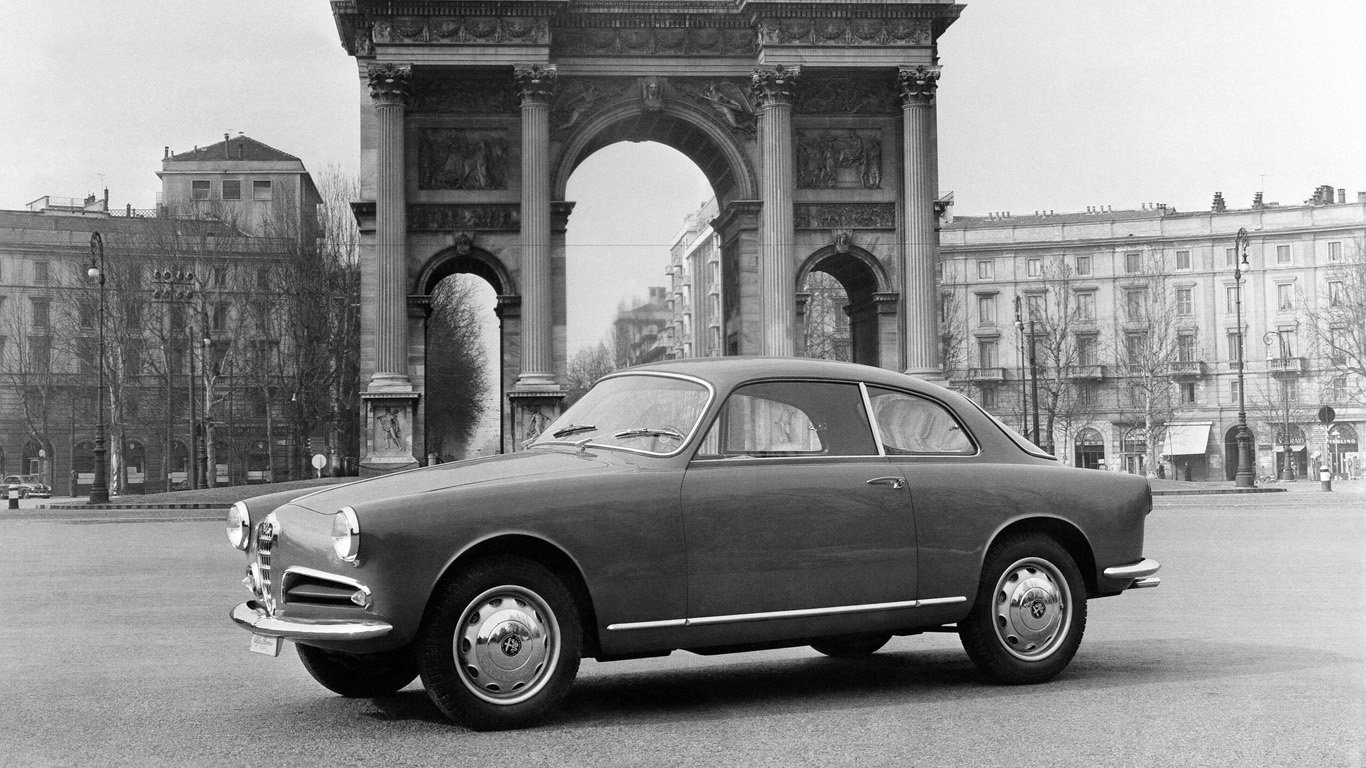 Alfa Romeo чества 70 години от появата на Giulietta 3 orig.jpg65b0d536d9003