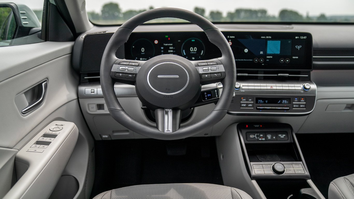 Hyundai KONA превзема града като икономичен хибрид (тест-драйв) 4 orig.jpg65b0f166b65da