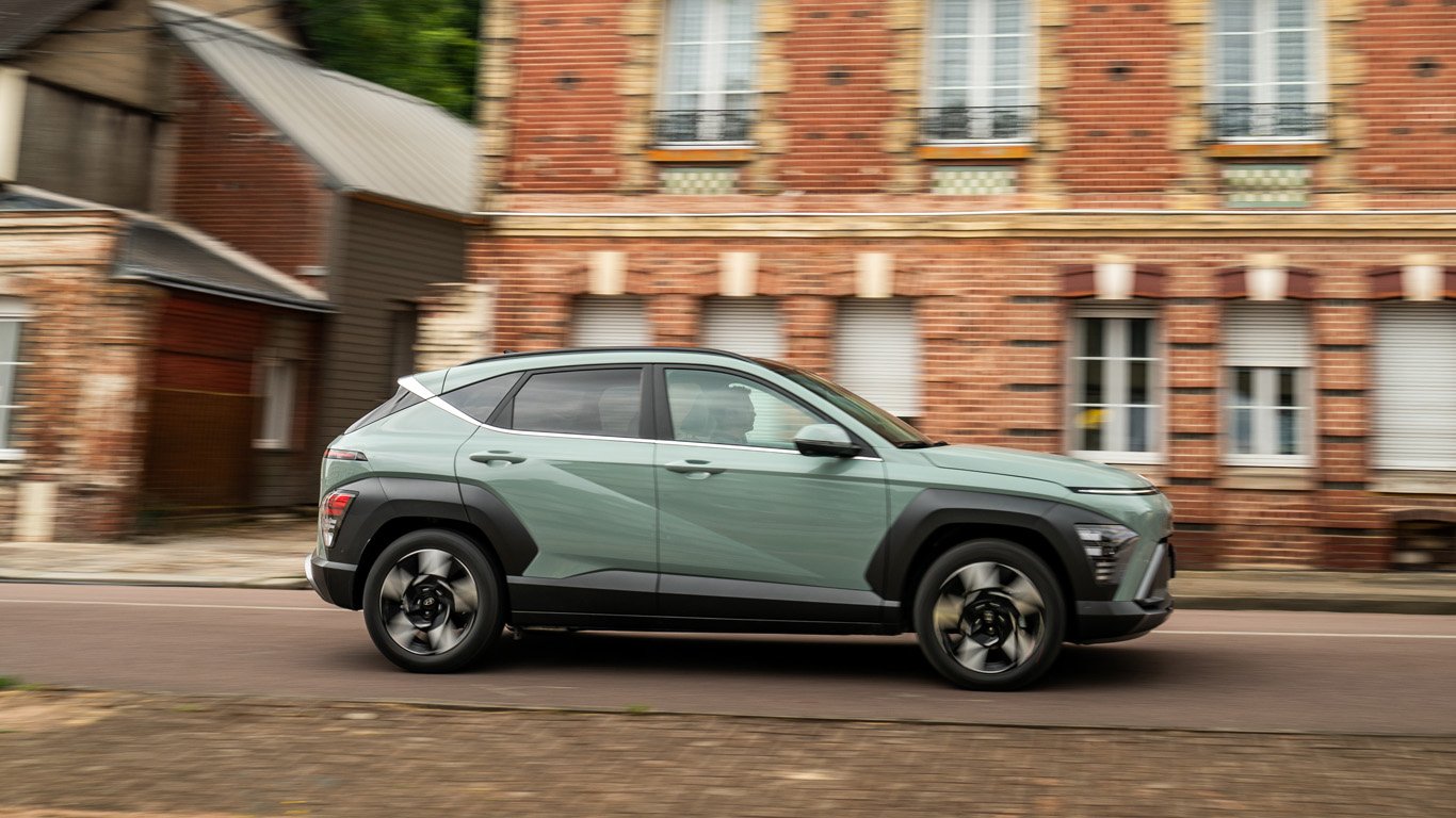 Hyundai KONA превзема града като икономичен хибрид (тест-драйв) 10 orig.jpg65b0f19a33973