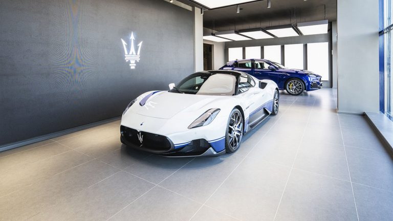 maserati-отвори-нов-шоурум-в-София