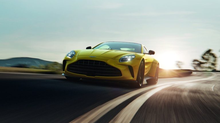 aston-martin-vantage-получи-още-повече-мощност-и-привлекателен-дизайн