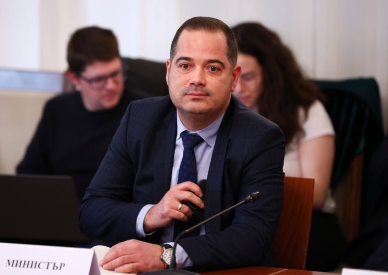 Вътрешният-министър-по-казуса-с-Нотариуса:-Не-е-имало-теч-на-данни-от-ГДБОП