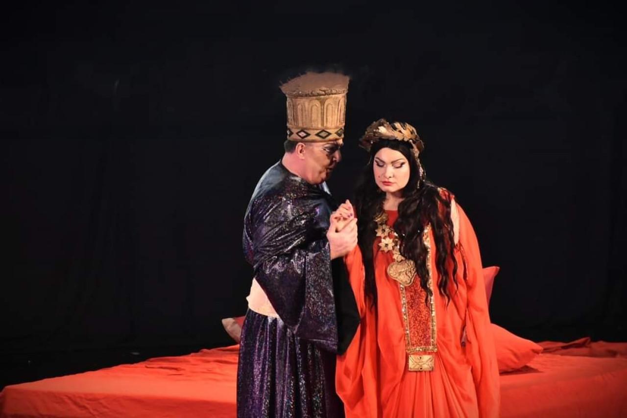 Даниела Дякова и Александър Крунев дават начало на новия творчески сезон в Държавна опера – Бургас 5 image