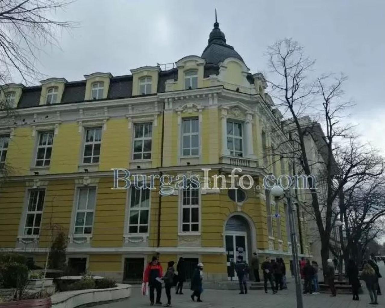 23 пощенски станции в Бургаска област приемат годишни данъчни декларации за доходите 1 image