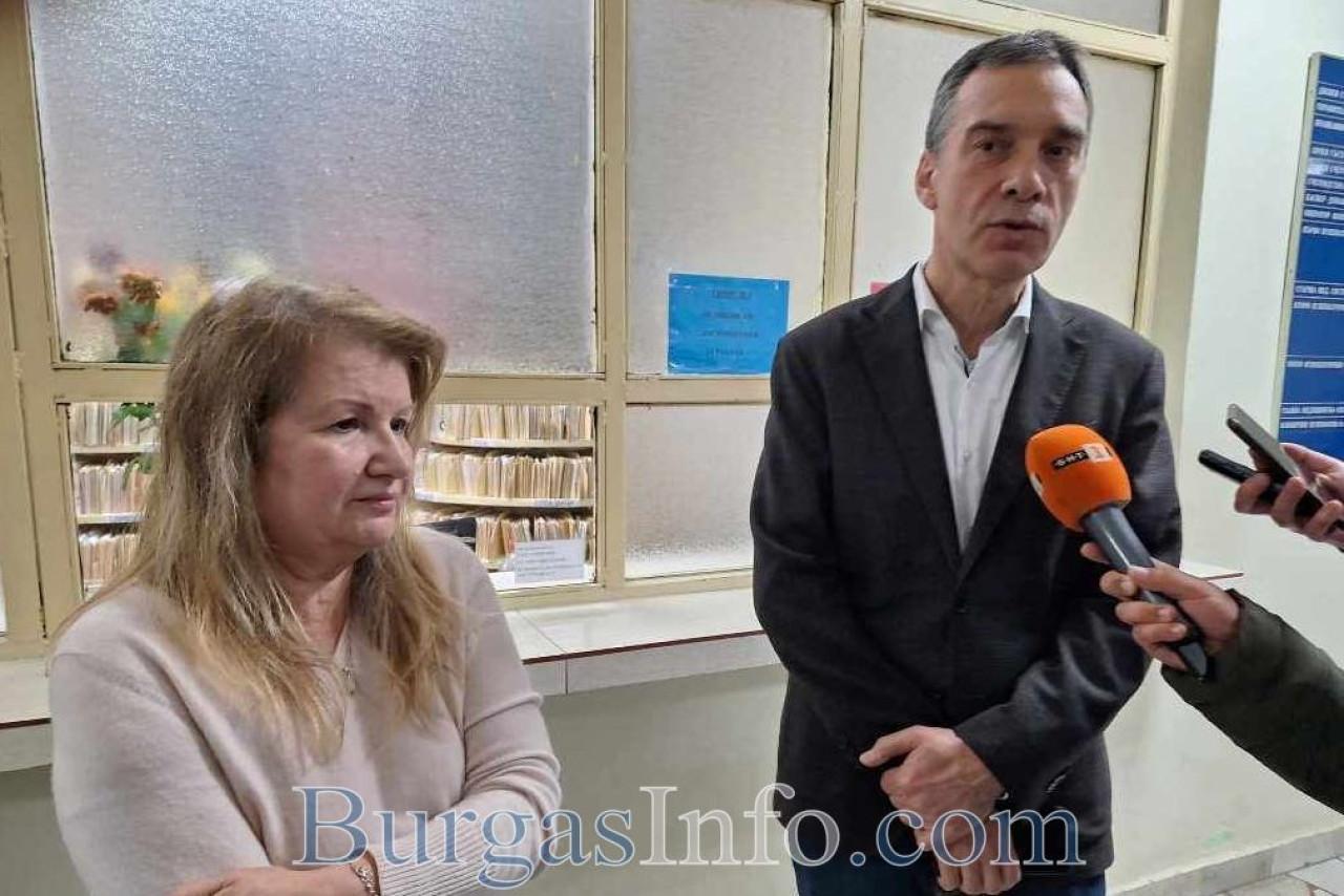 Пожарът в Психото в Бургас: Пушекът тръгнал от коридора на 9-ия етаж, където няма ел. табло, 1 човек е пострадал 2 image