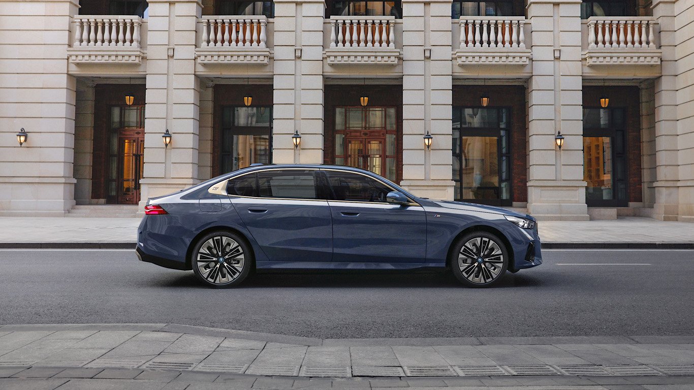 Новото BMW Серия 5 за Китай се произвежда в Шънян 2 orig.jpg65bbc72188242