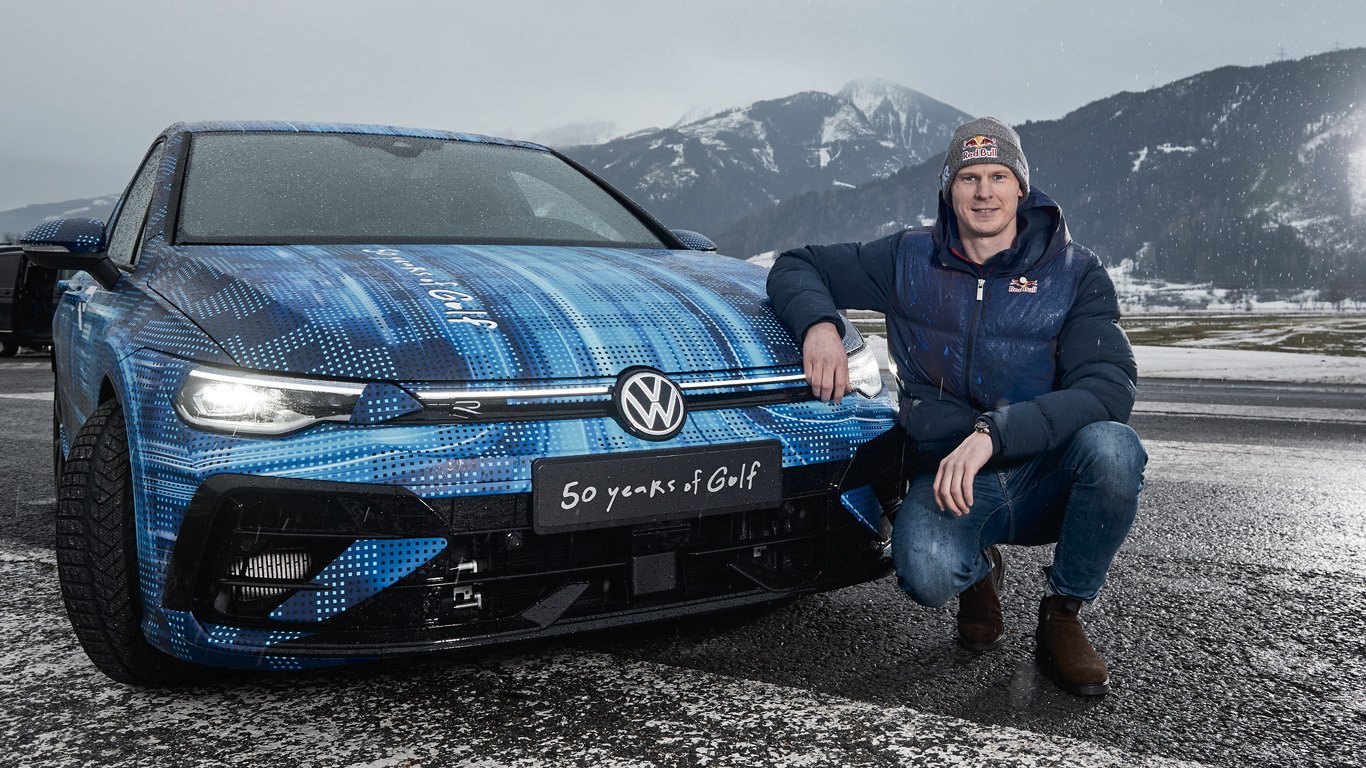 Volkswagen разкри новия Golf R на Леденото състезание в Австрия 4 Йохан Кристоферсон, шесткратен световен шампион по раликрос