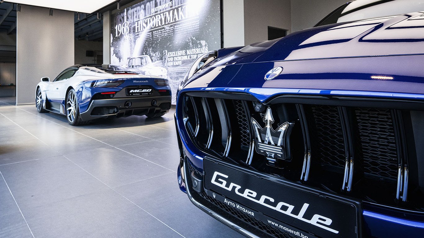 Maserati отвори нов шоурум в София 1 orig.jpg65be8645d82a2