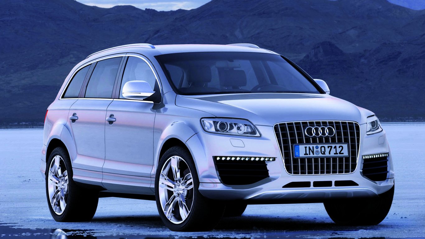Второто поколение на Audi Q7 беше обновено за втори път 2 Audi Q7 V12 TDI (2008-2012 г.)