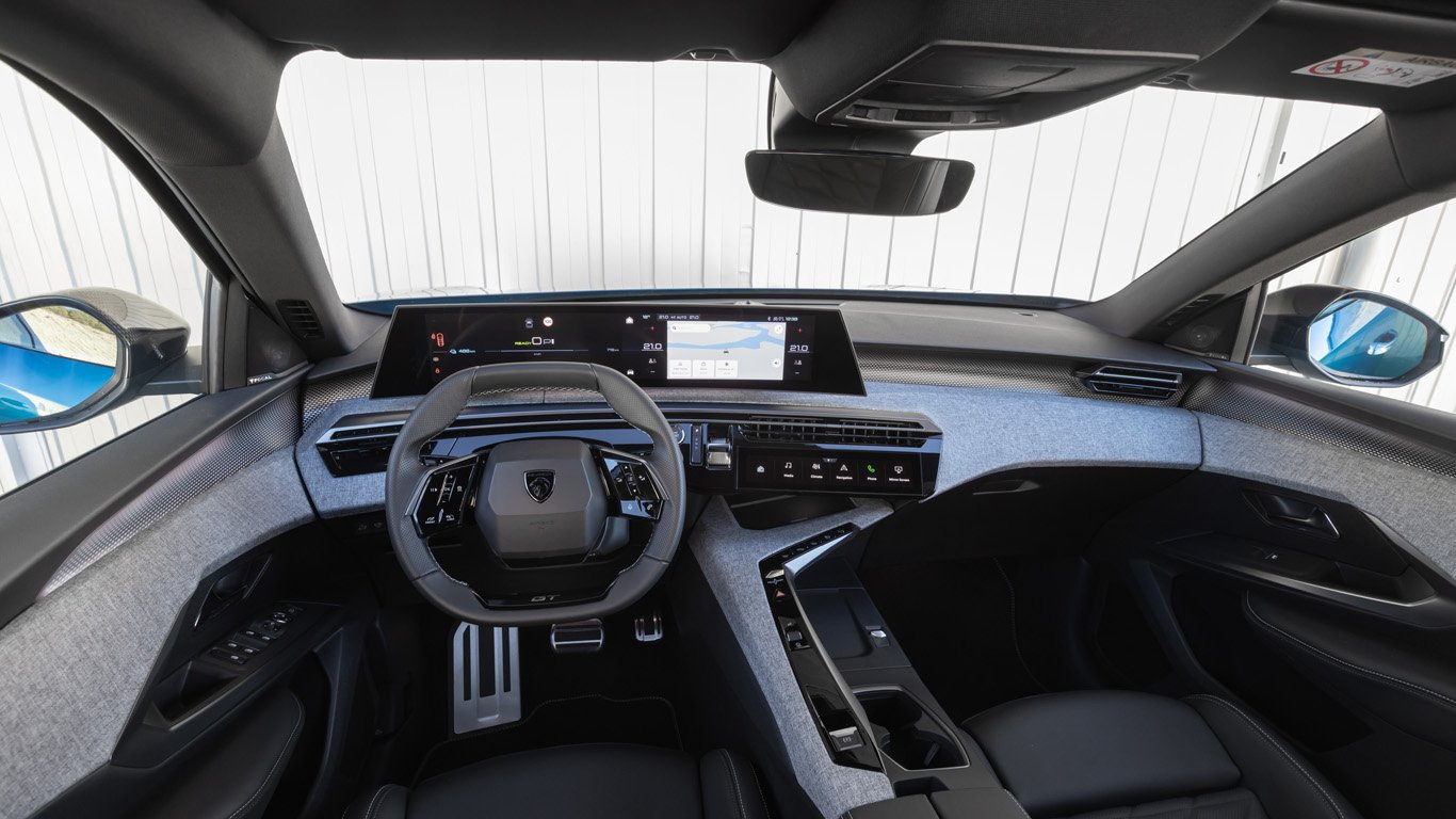 Peugeot въвежда 8-годишна гаранция за новото E-3008 3 orig.jpg65c27abeaadc5