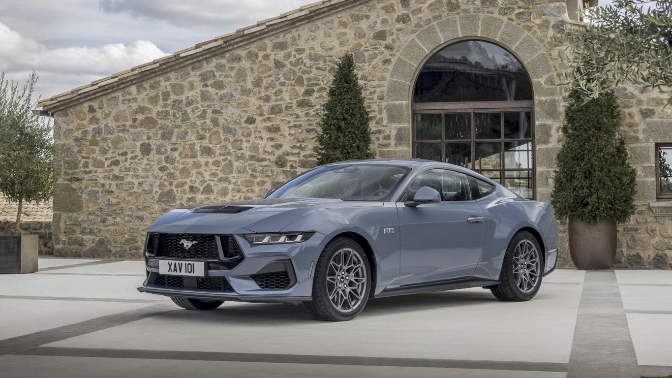 Новият Ford Mustang идва в Европа като купе и кабриолет 2 orig.jpg65c3da5059142