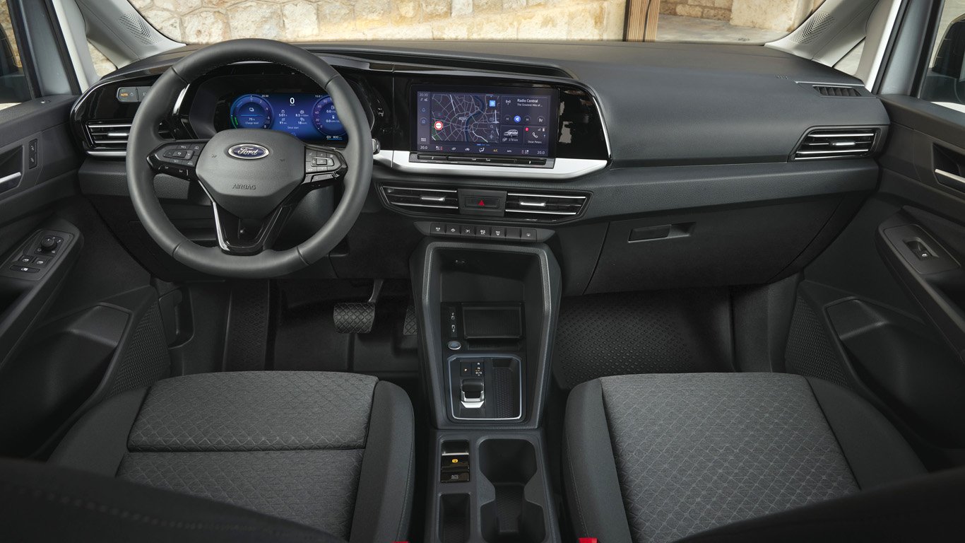 Новият Ford Transit Connect ще предлага plug-in хибридно задвижване 8 orig.jpg65c3f670d5763