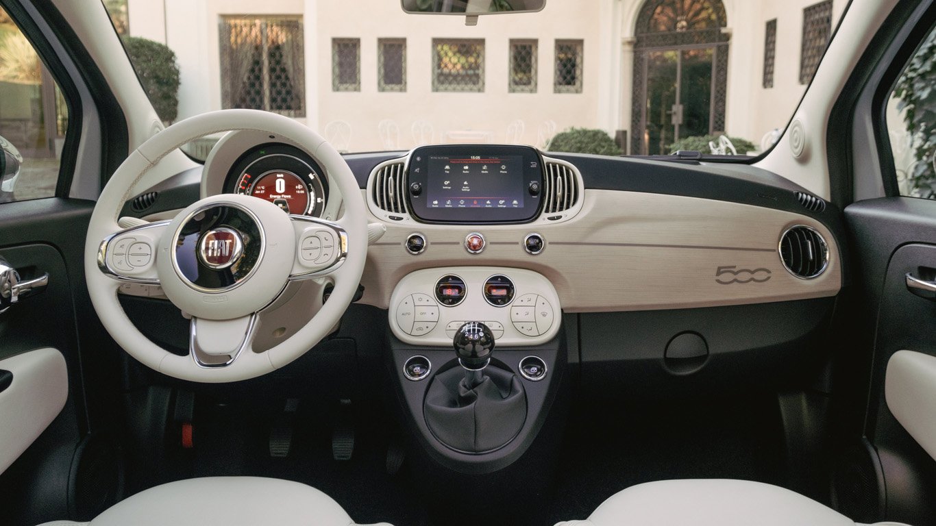 FIAT пуска специална лимитирана серия 500 Collezione 1957 2 orig.jpg65c7ceceafa90
