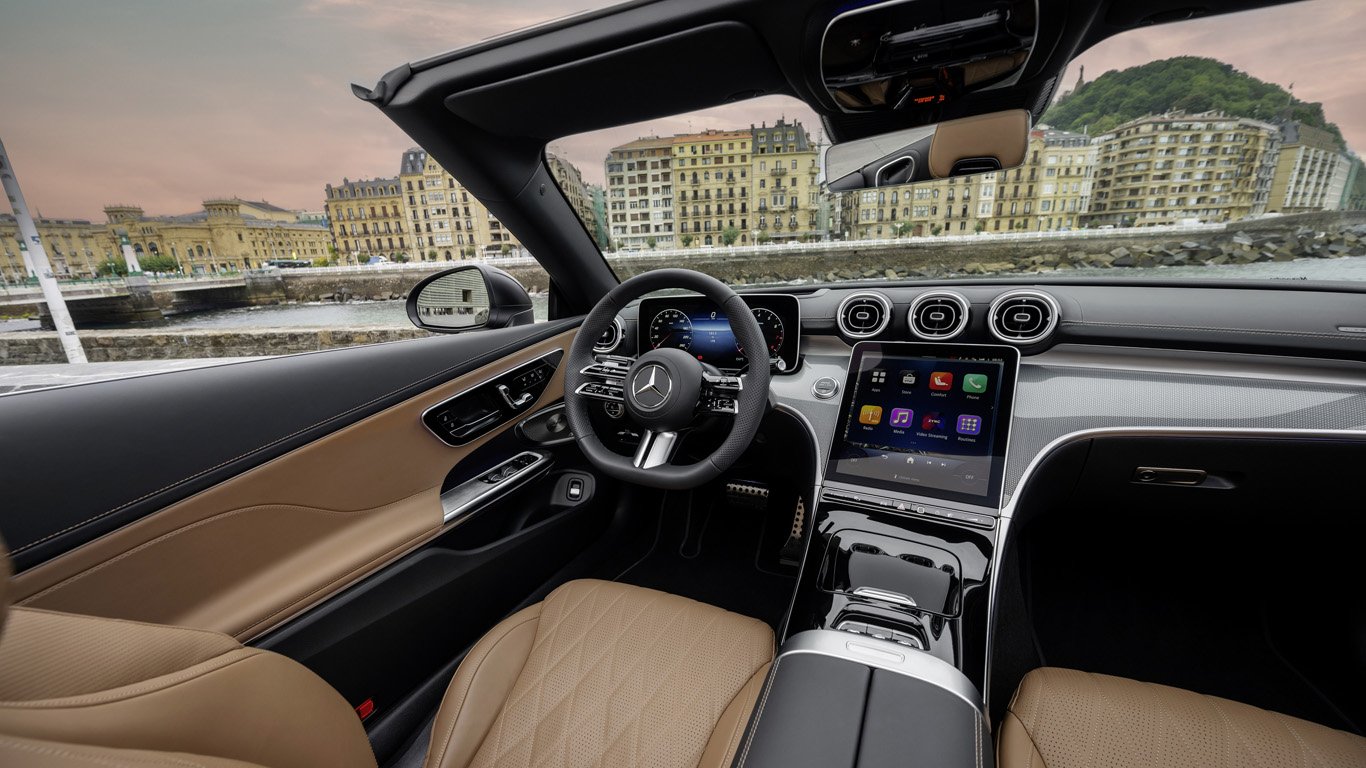 Новият Mercedes-Benz CLE Cabriolet отваря покрива си за 20 секунди 4 orig.jpg65cbd16290b41