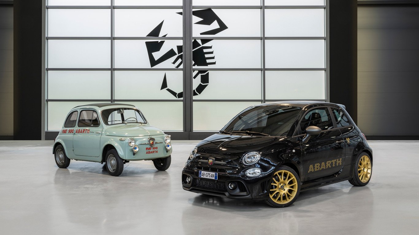 Abarth пусна лимитирана серия на модела 695 само в 1368 бройки 5 orig.jpg65cfb7d60d097