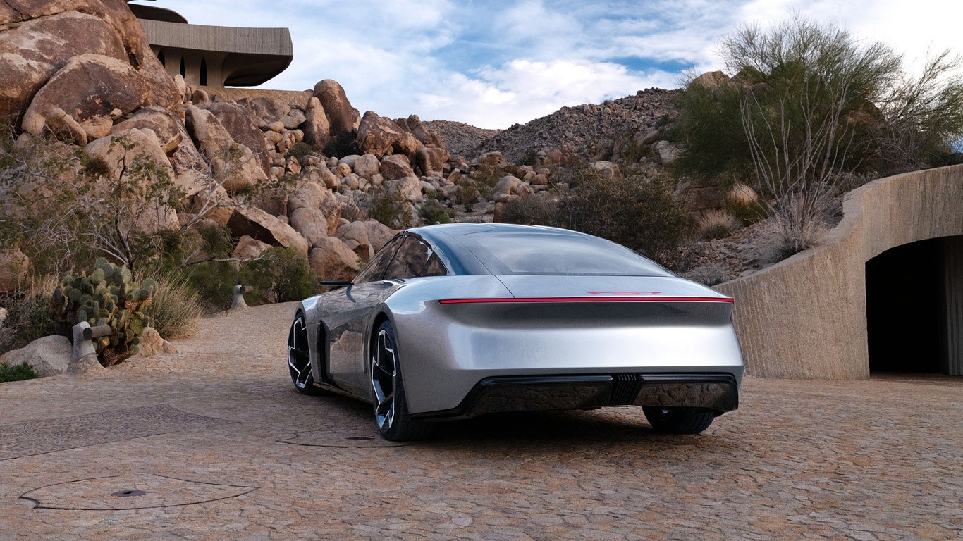 Електрическият Chrysler Halcyon ще зарежда батерията си безжично 1 orig.jpg65d3c86ed4804