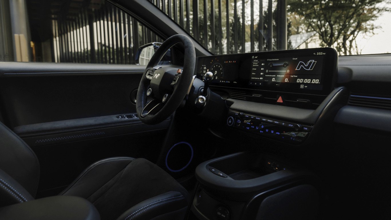 Електрическият Hyundai IONIQ 5 N пристигна в България 4 orig.jpg65d3d67cd4f20