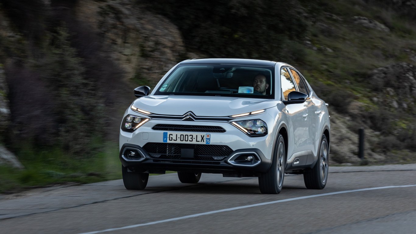 Citroen e-C4 X спечели тест за изминаване на 1000 км за най-кратко време 8 orig.jpg65d68b12966a7