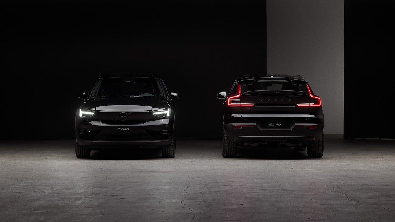 Volvo променя имената на моделите XC40 и C40 Recharge 1 Volvo EX40 и EC40 Black Edition