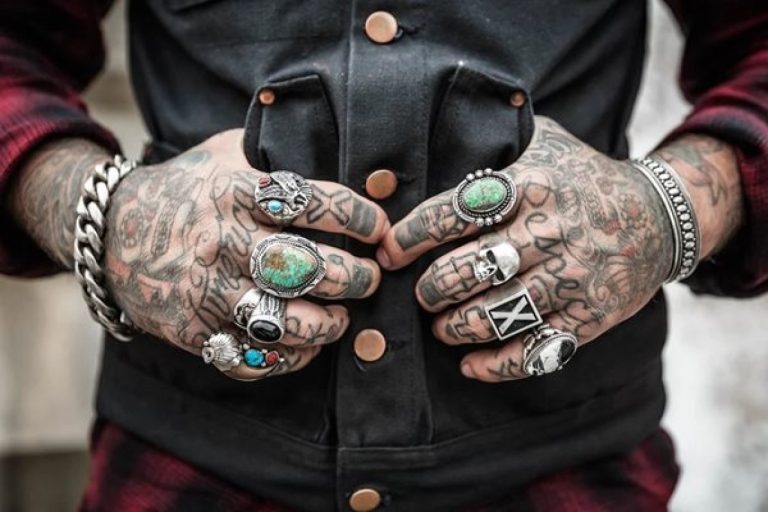 Мастилата-за-татуировки-могат-да-причинят-некроза-на-бъбреците