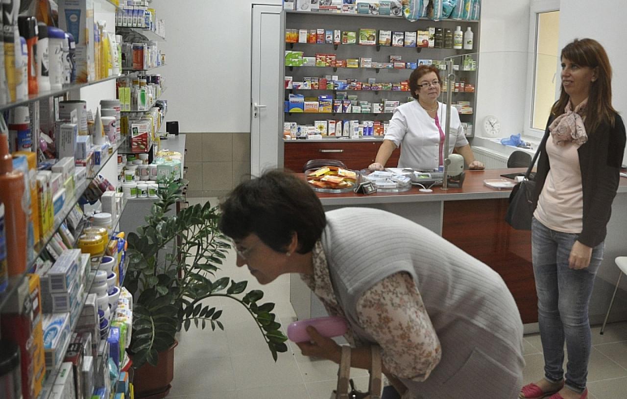 Купете си лекарства през уикенда, защото връщат хаоса с е-рецепти от 1 април Купете-си-лекарства-през-уикенда,-защото-връщат-хаоса-с-е-рецепти-от-1-април